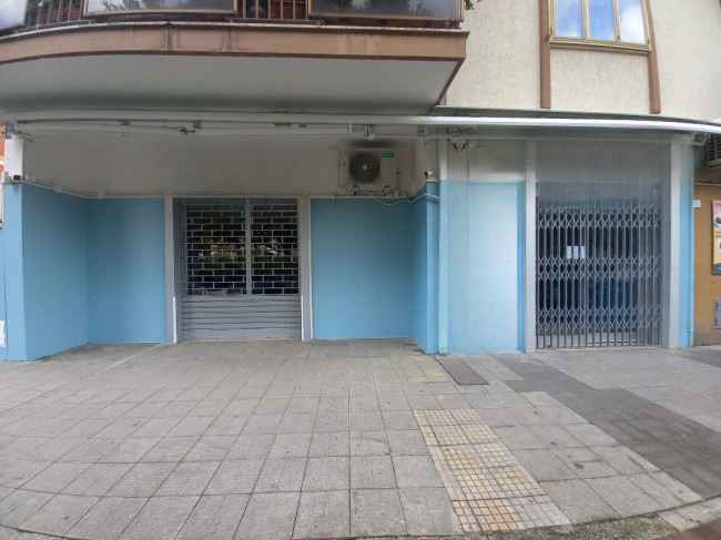 Locale Commerciale in Vendita