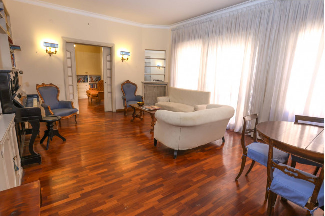 Appartamento in Vendita