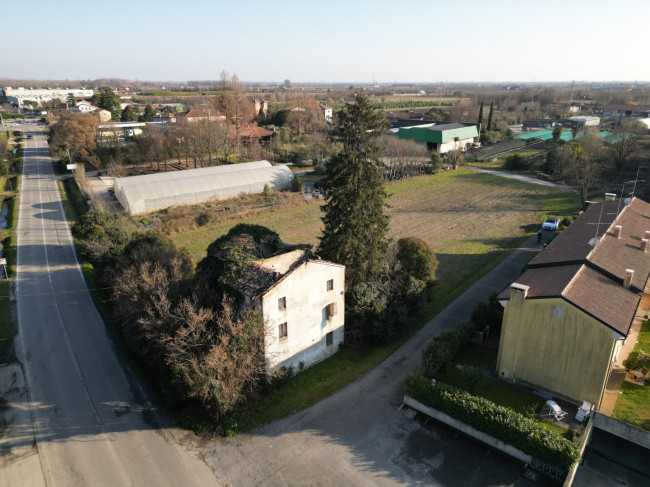 Cascina/Casale in vendita