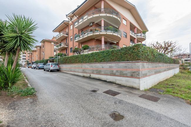 Appartamento in Vendita