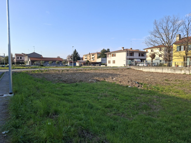 Terreno Edificabile in vendita
