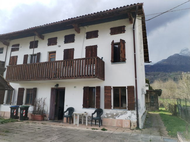 Porzione di casa in vendita