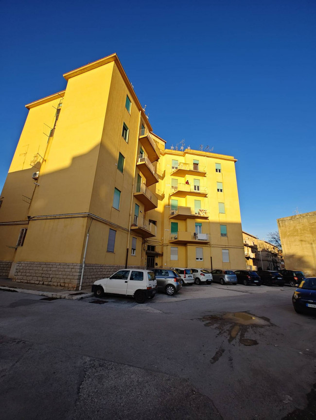 Appartamento in vendita