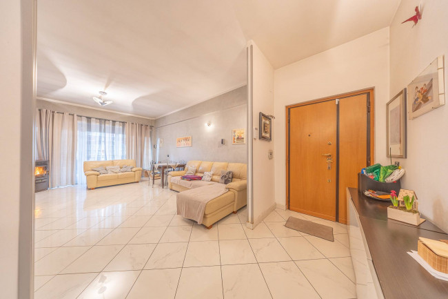 Appartamento in Vendita