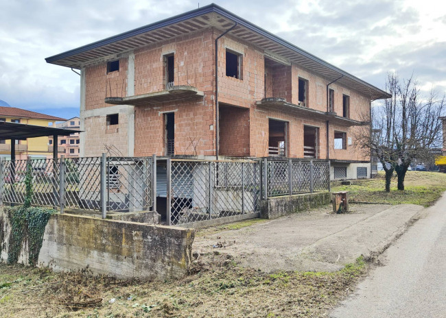 Nuove costruzioni in Vendita