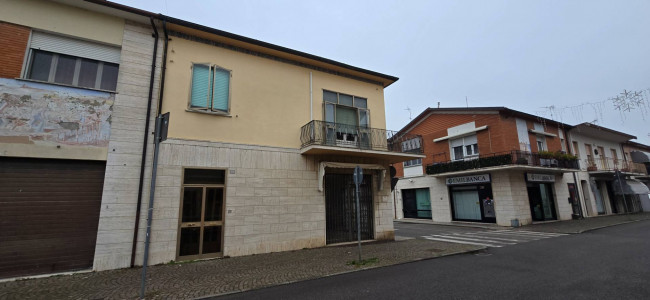 Appartamento in Vendita