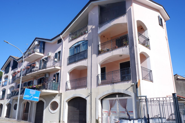 Appartamento in Vendita