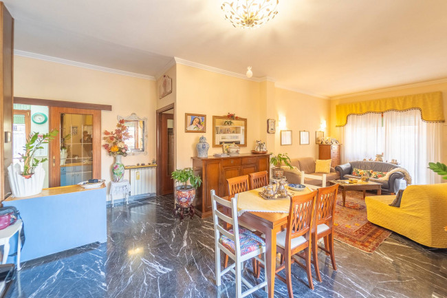 Appartamento in Vendita