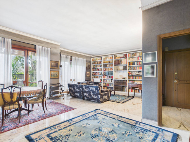 Appartamento in Vendita