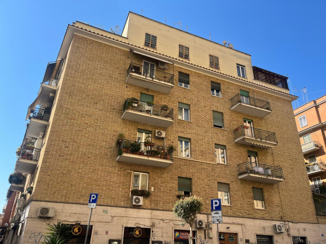 Appartamento in vendita