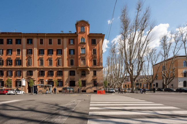 Appartamento in vendita