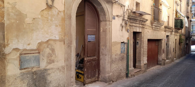 Locale Commerciale in Vendita