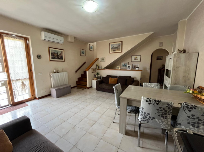 Villa a schiera in Vendita