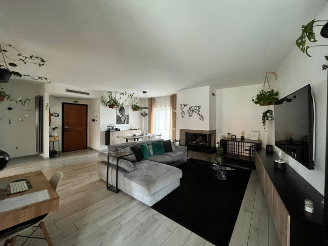 Duplex in Vendita