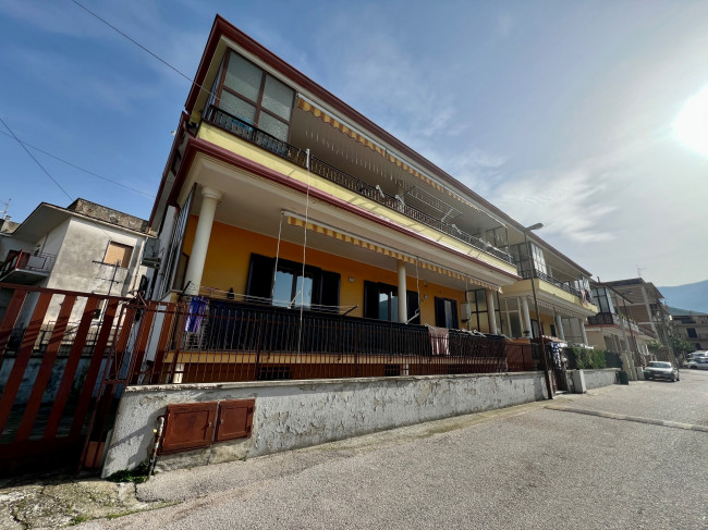Appartamento in Vendita