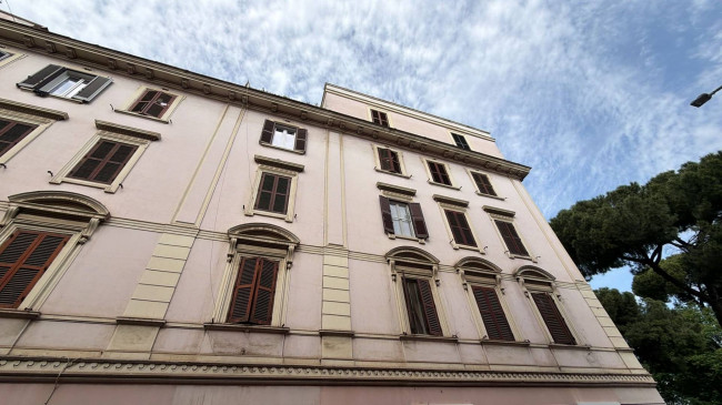 Appartamento in Vendita
