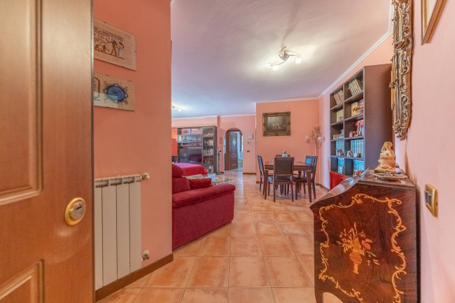 Appartamento in Vendita