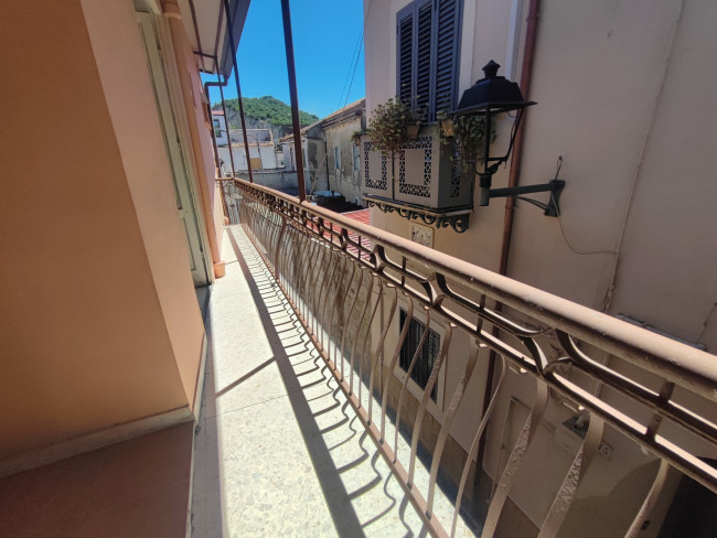 Casa Indipendente in Vendita