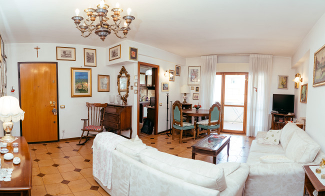 Appartamento in vendita