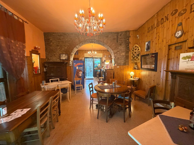 Bar in vendita