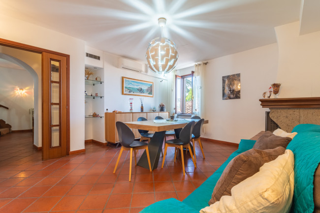 Appartamento in Vendita