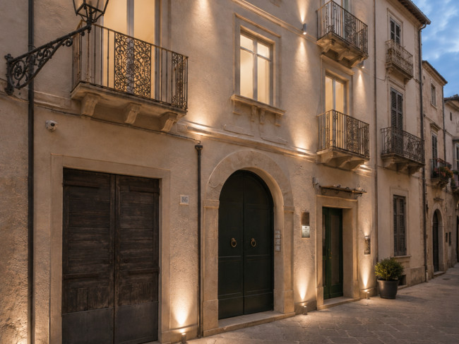 Casa Indipendente in Vendita