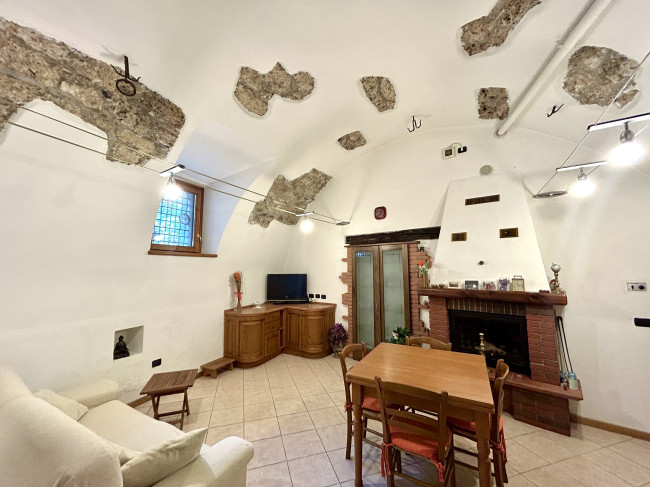 Porzione di casa in vendita