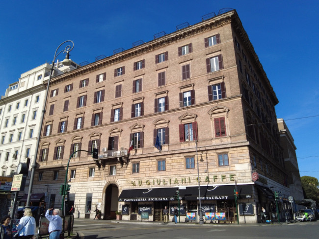 Stanza in Affitto