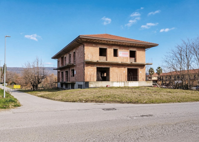 Nuove costruzioni in Vendita