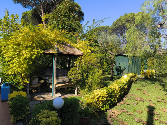Casa Indipendente in Vendita